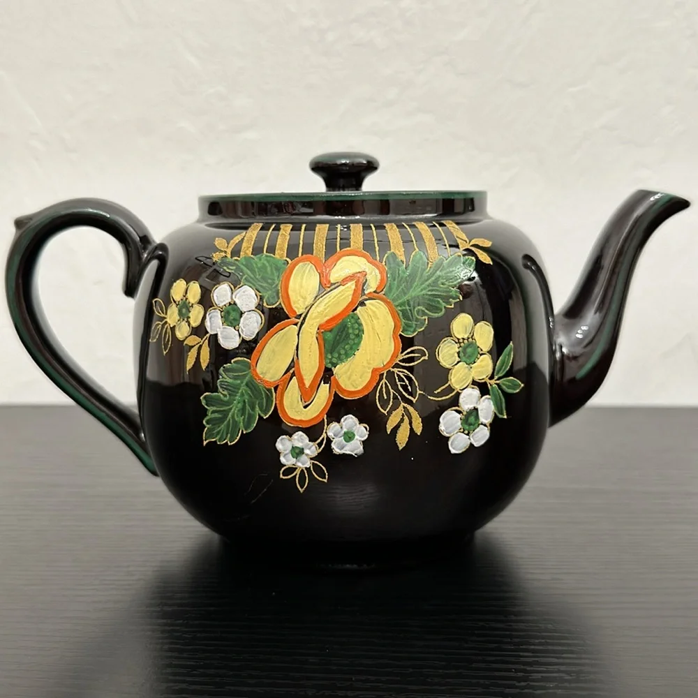 Gibson & Son Ltd. EDEN Burslem, England Vintage Ceramic Tea Pot